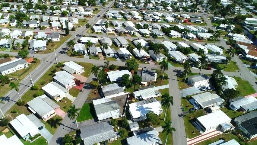 Everything You Need to Know About Mobile Home Roof Coatings and How to Apply Them